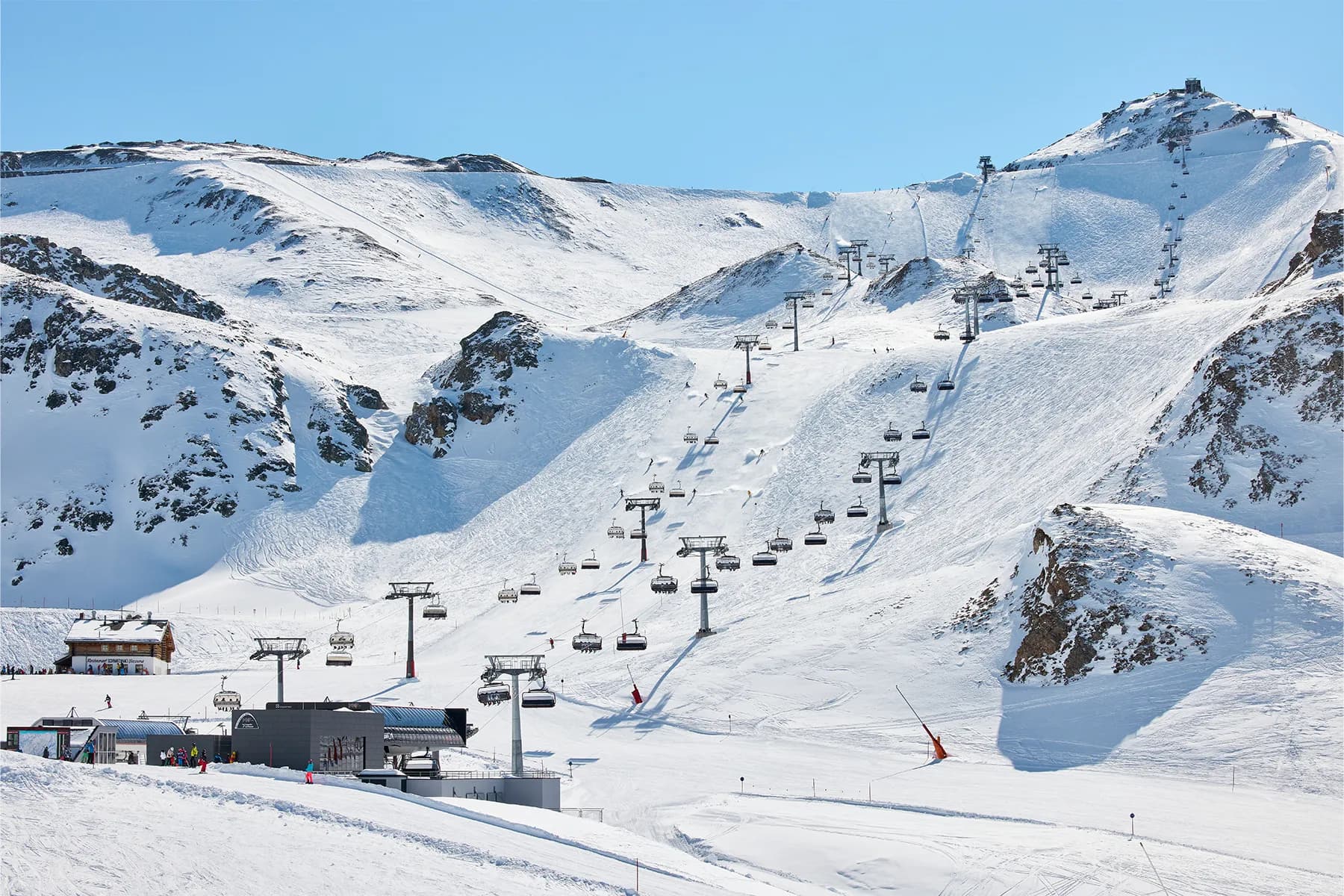 SHI_Skigebiet_0001_skigebiet_seilbahn_2022 (116)